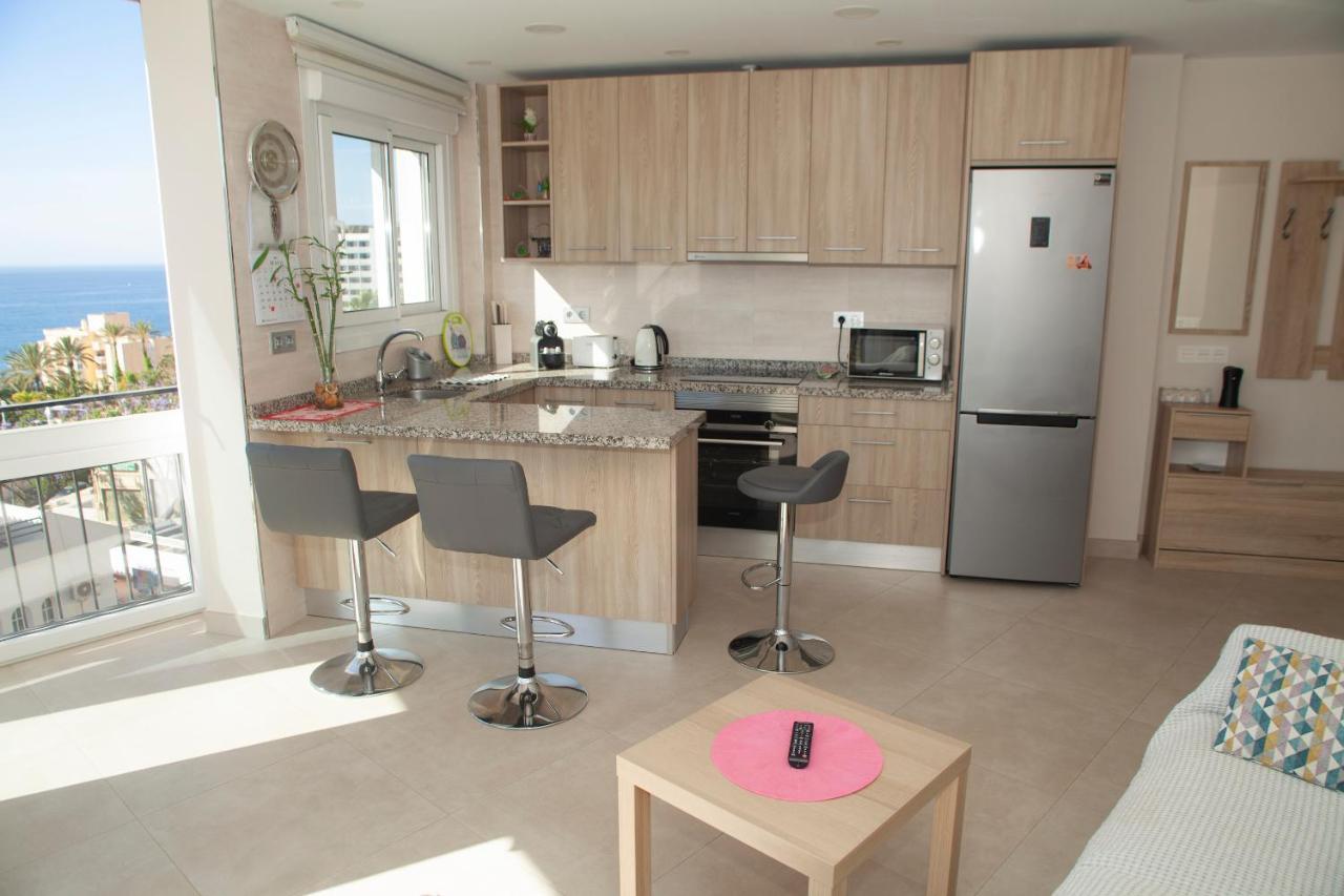 Apartamento Junto Al Mar En Puerto Marina Apartment Benalmadena Bagian luar foto